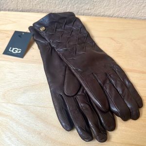 UGG Genuine Leather Gloves NWT